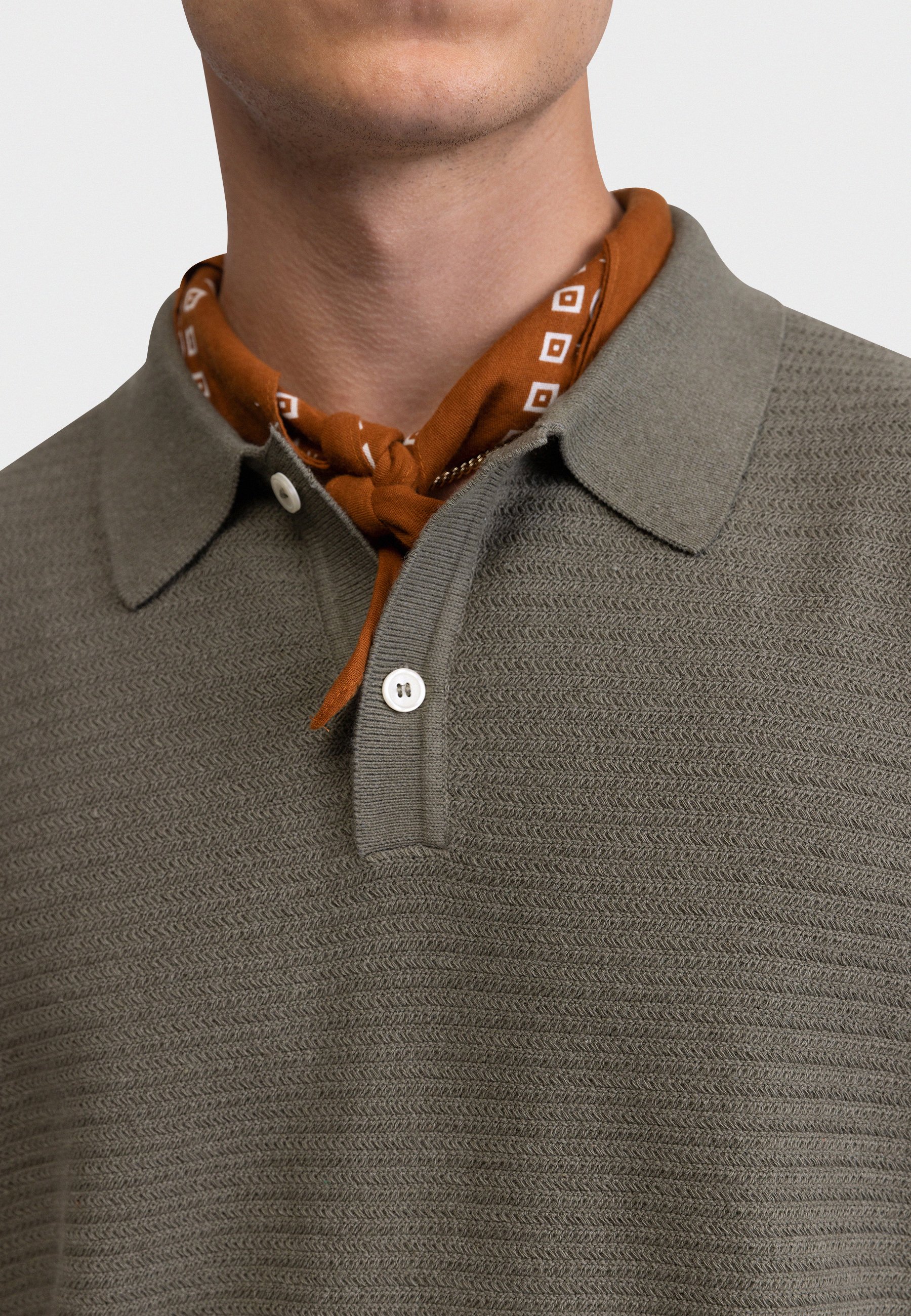 トップス AFB REBEL POLO SHIRTS Redefined Rebel IZAN BOXY FIT - Polo shirt - oil green/green