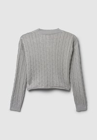 Pull en maille grise avec des manches longues, un col côtelé et une taille courte. Le motif texturé ajoute un intérêt visuel.