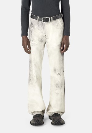 CAMPERLAB, LAB DENIM UNISEX - Jeans loose fit - weiß natur