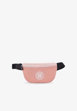 Roze nylon heuptasje met een witte ritssluiting, een rond logo en een verstelbare zwarte band. Soepele textuur met een afgeronde vorm.