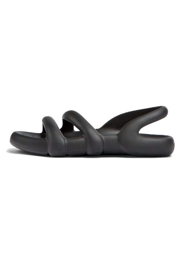 KOBARAH FLAT - Pool slides