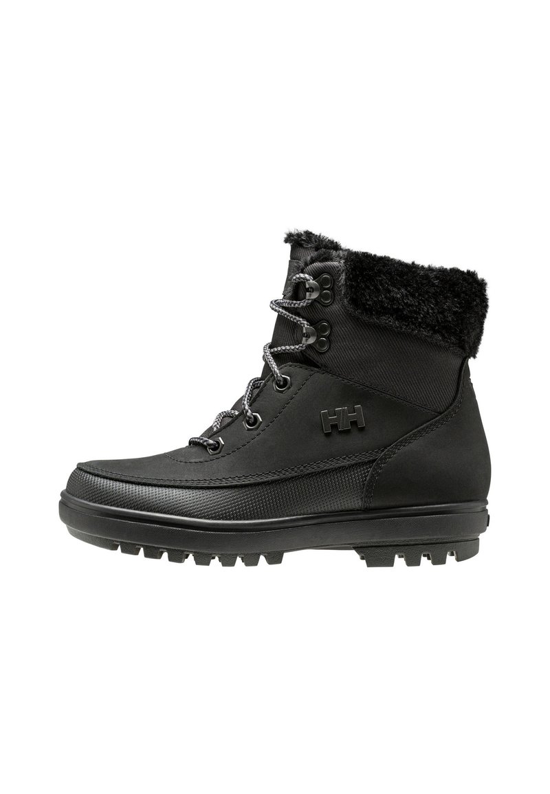 Botas de invierno negras con upper texturizado, forro de piel sintética, puntera redonda y suela de goma con tracción. Incluye ojales de metal y cordones.