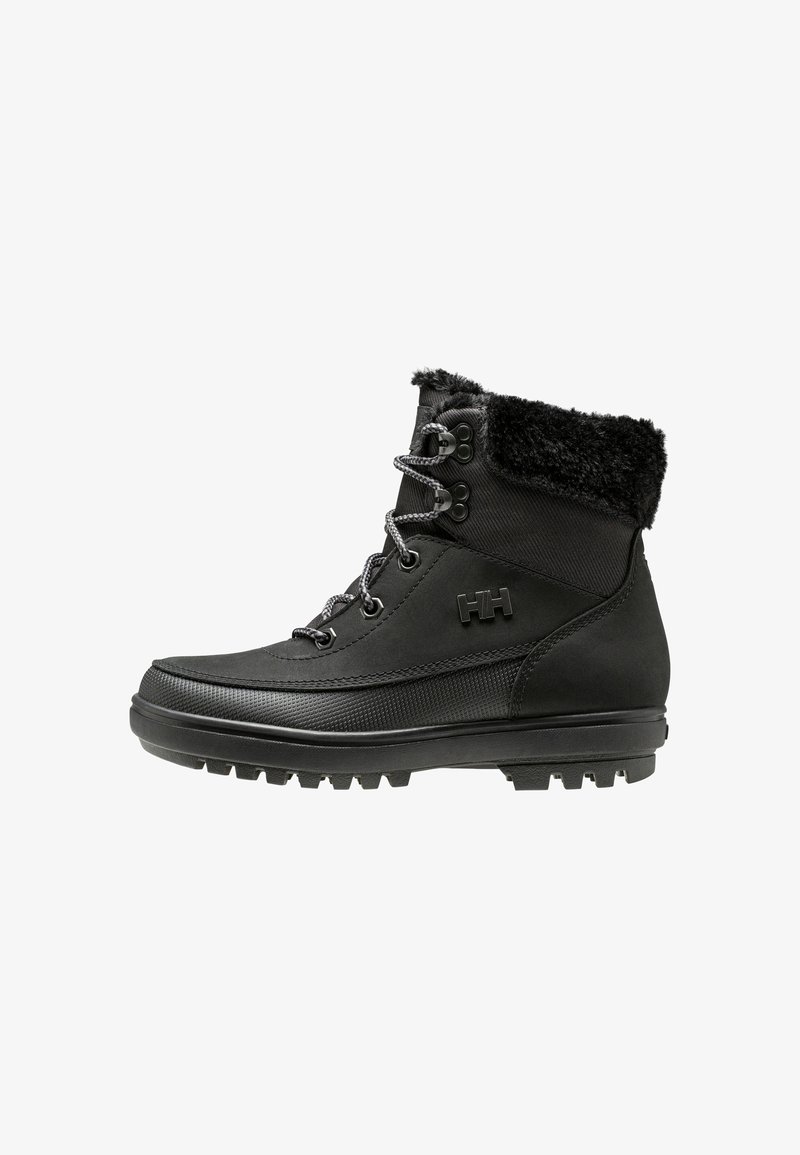 Botas de invierno negras con upper texturizado, forro de piel sintética, puntera redonda y suela de goma con tracción. Incluye ojales de metal y cordones.