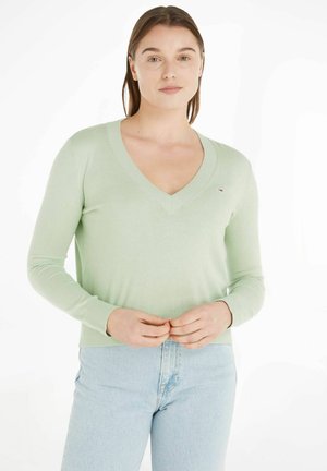 Tommy Jeans ESSENTIAL VNECK - Strickpullover - salbei