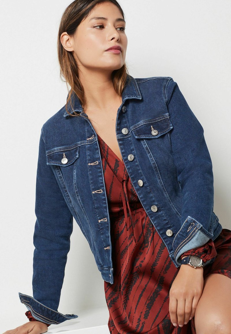 Next FULLER BUST-REGULAR FIT - Jeansjacka - dark blue