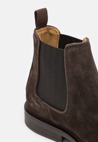GANT FAIRKON - Stiefelette - dark brown