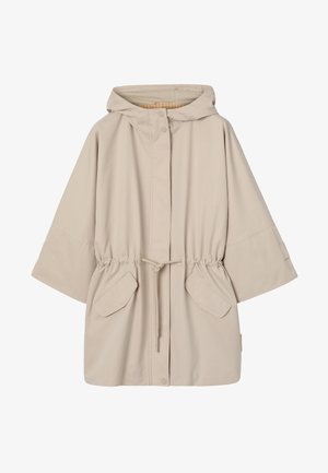 Beżowy płaszcz przeciwdeszczowy z kapturem, szerokimi rękawami, zatrzaskami z przodu, sznurkiem w talii i dwoma przednimi kieszeniami z patkami.