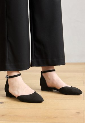 Ballerina med reim - black
