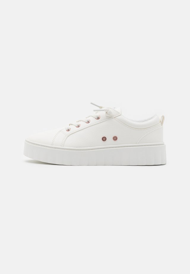 SHEILAHH - Sneaker low - white