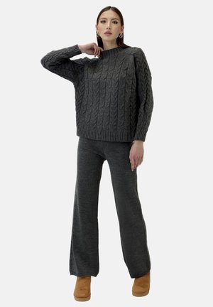 SET - Pantalones deportivos - grau