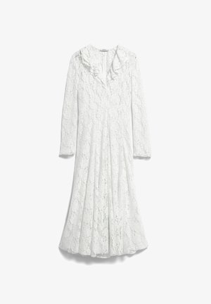 Vestito midi bianco a maniche lunghe in pizzo, con scollo a V e colletto arricciato, gonna plissettata.