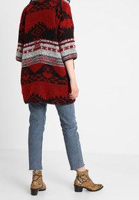 LTB Strickjacke - red