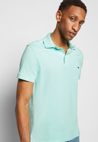 Tommy Hilfiger Polo - frosty jade