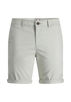 Pantalones cortos gris claro hechos de una mezcla de algodón, con dobladillo enrollado, cierre frontal con botón y dos bolsillos laterales con una textura suave.