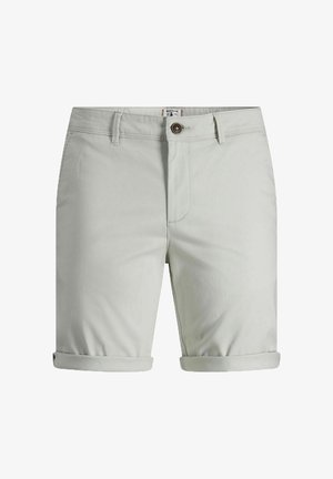 Jasnoszare szorty wykonane z połączenia bawełny, z zwiniętym dołem, z przodem zapinanym na guzik oraz dwiema bocznymi kieszeniami o gładkiej fakturze.