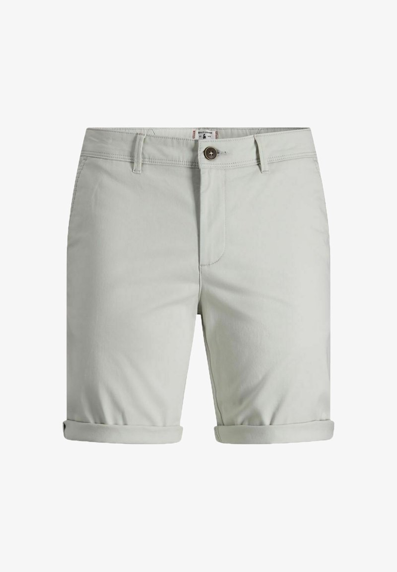 Shorts gris clair en mélange de coton, avec un ourlet roulé, une fermeture à bouton sur le devant et deux poches latérales, offrant une texture lisse.