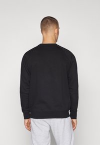 Kappa CREW NECK SMAL LOGO - Sweatshirt - caviar