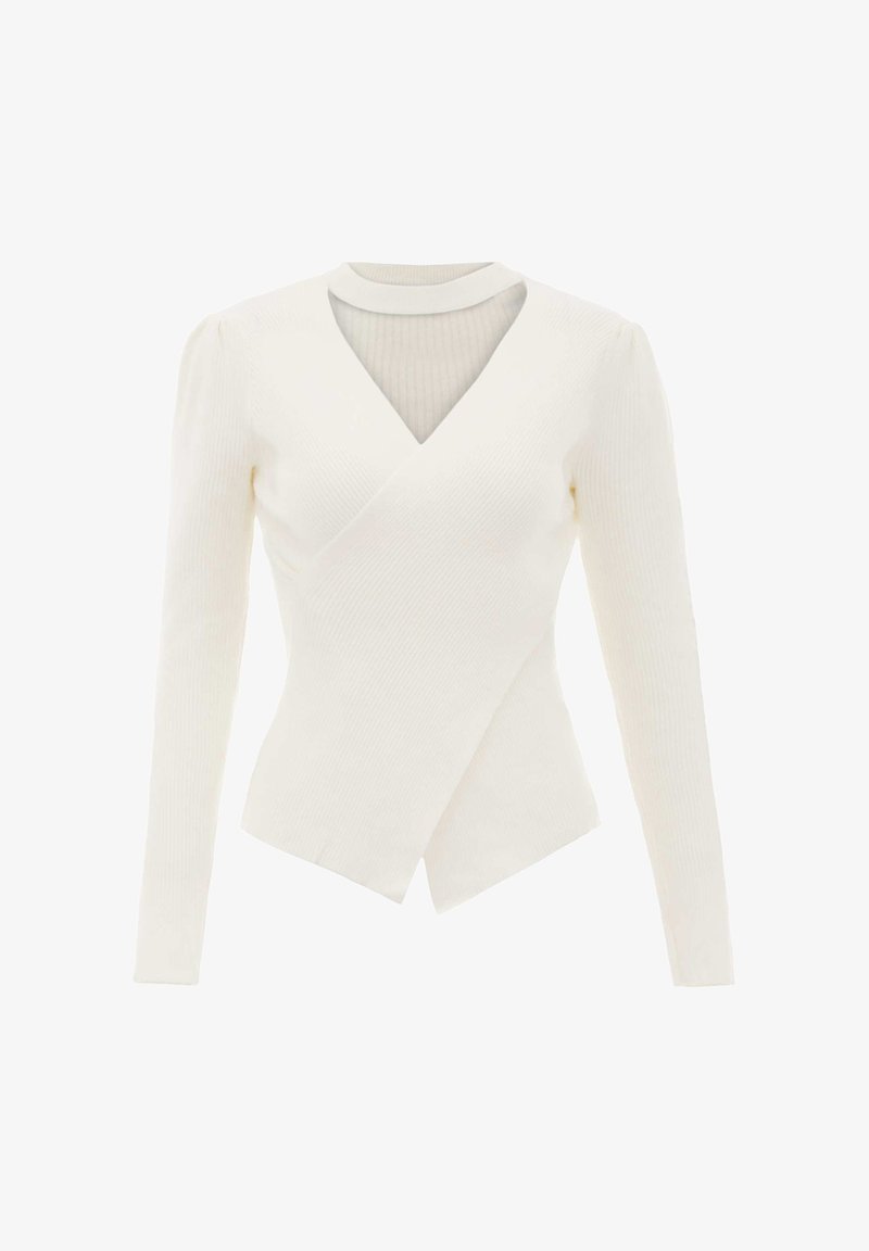 Pull long à manches longues rayé blanc avec un design enveloppant, présentant un col en V et une forme ajustée. Style minimaliste avec une texture lisse.