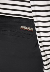 Napapijri Broek - black