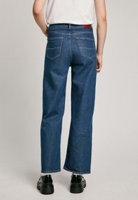 Pepe Jeans UHW LEXA - Džinsi ar paplatinātiem galiem - medium stretch