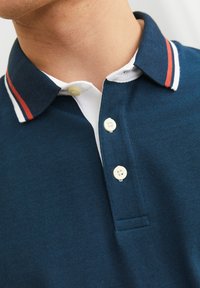 Jack & Jones PAULOS SS NOOS - Poloshirt - sailor blue
