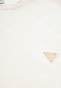 Guess Camiseta básica - creme