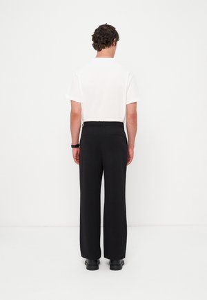 Pier One by Zalando, STRAIGHT LEG FORMAL - Tygbyxor - black