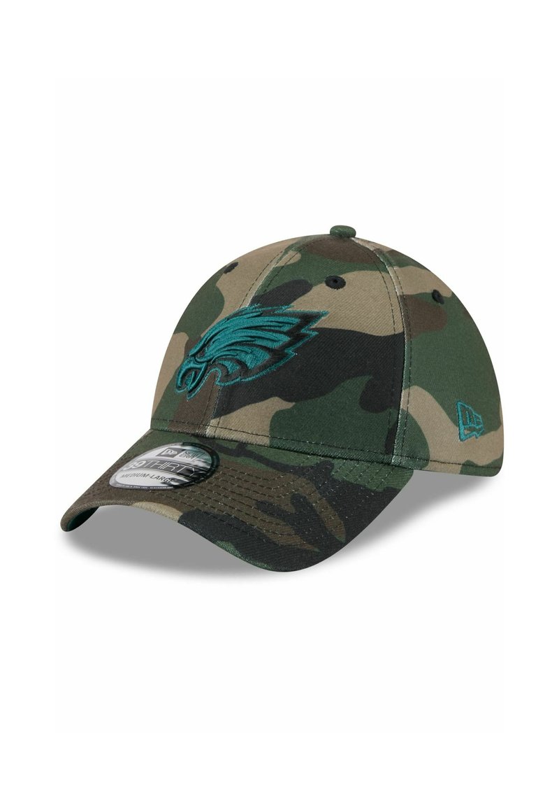 Casquette de baseball camouflage avec un logo d'aigle brodé turquoise, forme de visière classique, sangle ajustable et tissu texturé.