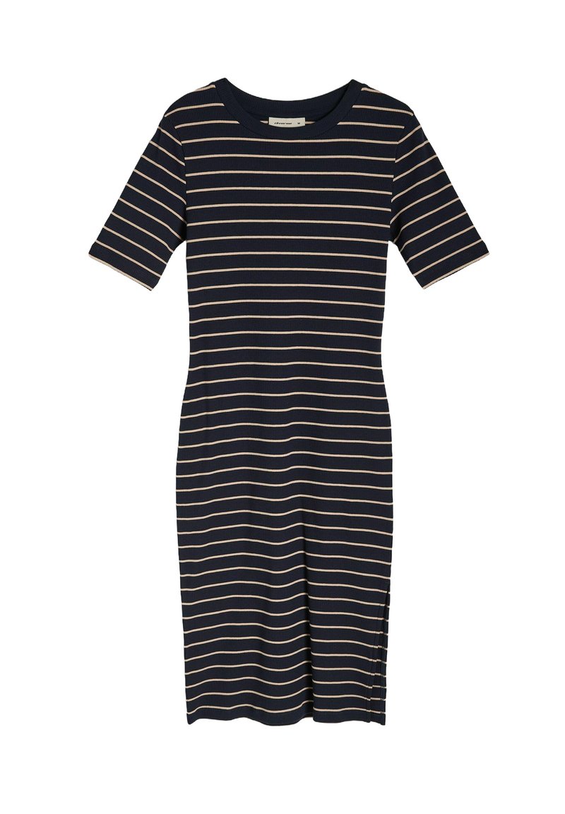 Granatowa dzianinowa sukienka z krótkimi rękawami, z poziomymi beżowymi paskami, okrągłym dekoltem i bocznymi rozcięciami dla swobody ruchów.