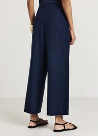 Calliope CULOTTE CON FIBBIA - Stoffhose - blu