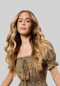 Apricot SARASA MILKMAID - Vestido largo - khaki