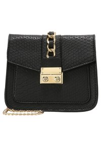 Czarna torebka crossbody z sztucznej skóry w wężowy wzór, z goldowym łańcuchem i zapięciem na klamrę, z klapą i prostokątnym kształtem. Teksturowana powierzchnia.