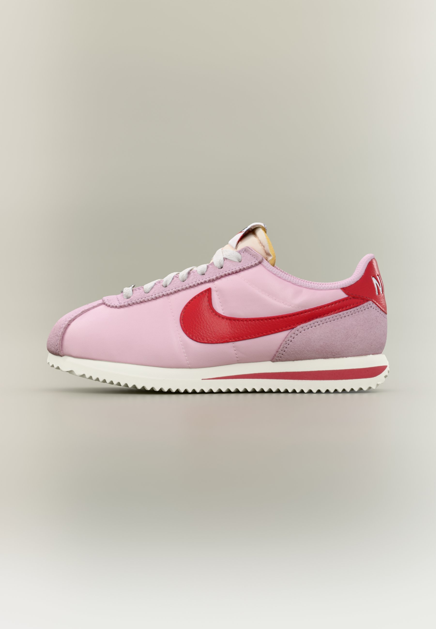 nike classic cortez nylon pink