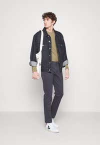 Tommy Hilfiger STRETCH SLIM FIT - Camisola de manga comprida - woodridge