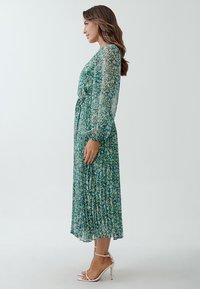 CHANCERY BETHAN - Denné šaty - tonal green floral