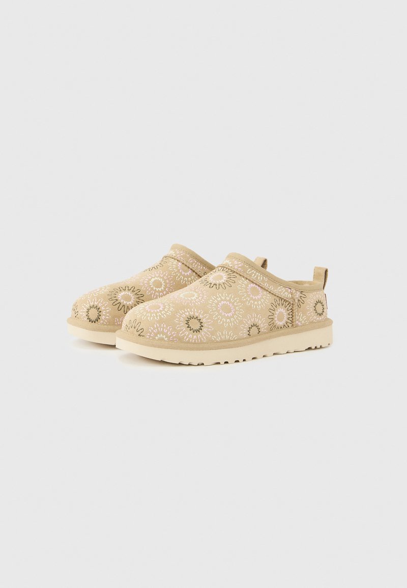 UGG CLASSIC MICRO - Polobotky - mustard seed