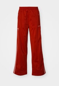 Selected, team victory red