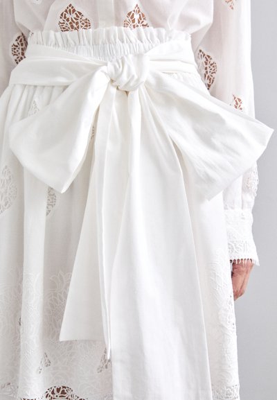 Erdem SKIRT WITH GATHERED WASIT - A-linjainen hame - white