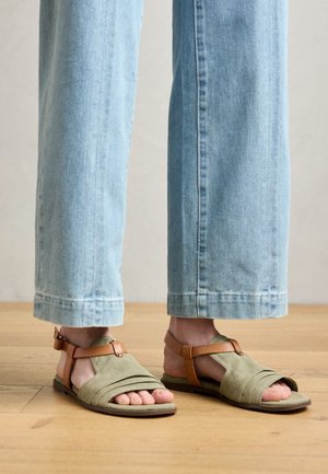 Sandals - sage