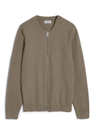 Cardigan marrón de punto con cremallera, con cuello, puños y dobladillo acanalados, extendido mostrando el lado frontal y cierre de cremallera plateada.