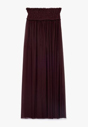 Gonna maxi bordeaux in tessuto trasparente con una vita arricciata, caratterizzata da pieghe sovrapposte per una silhouette fluida.