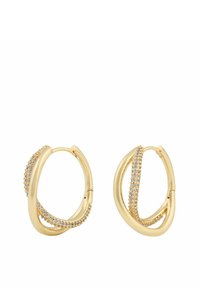 Guldtonade hoopörhängen med en vriden design, prydda med klara rhinestones längs ena sidan. Slät yta med en blank finish.