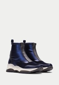 Hispanitas Botines con plataforma - blue
