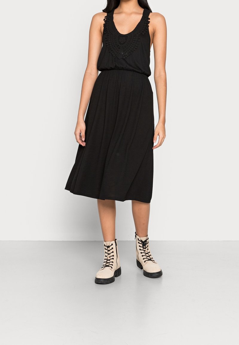 JDY Sukienka z dżerseju