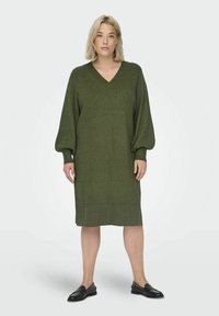 ONLY Carmakoma CARKATIA LS V-NECK NOOS - Sarafanas - khaki