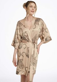 ESOTIQ LOVABLE piaskowy