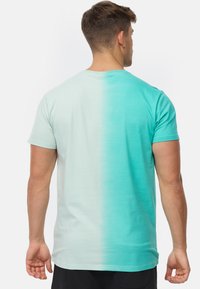 INDICODE JEANS INGIBS - T-shirts print - quiet wave