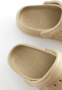 Next CLOGS - Badesandaler - cement