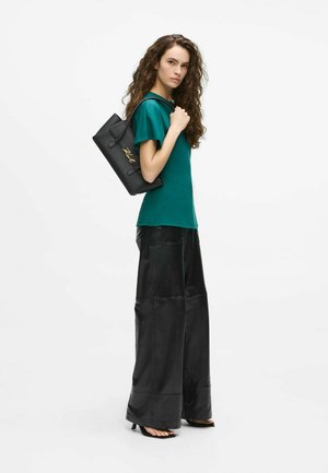 KARL LAGERFELD, K/SIGNATURE EW SHB - Håndtasker - black gold