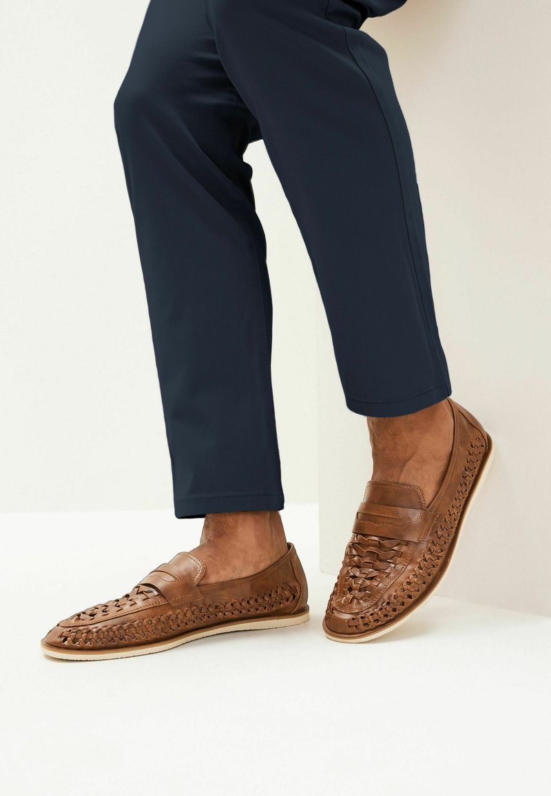 Next WEAVE LOAFERS STANDARD - Mokaszinok - tan brown